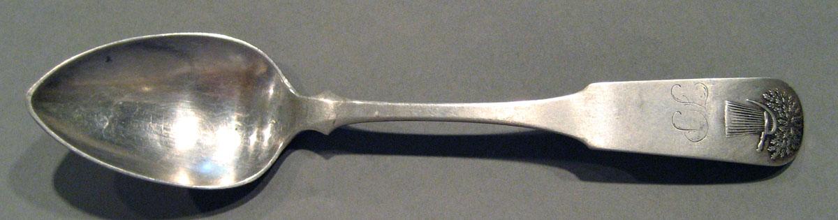 1998.0004.1024.005 Silver Spoon upper surface