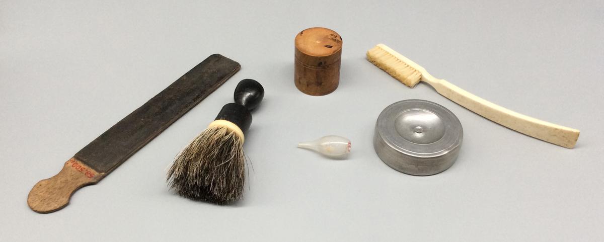 1958.0500 A- N Dressing case, view 18