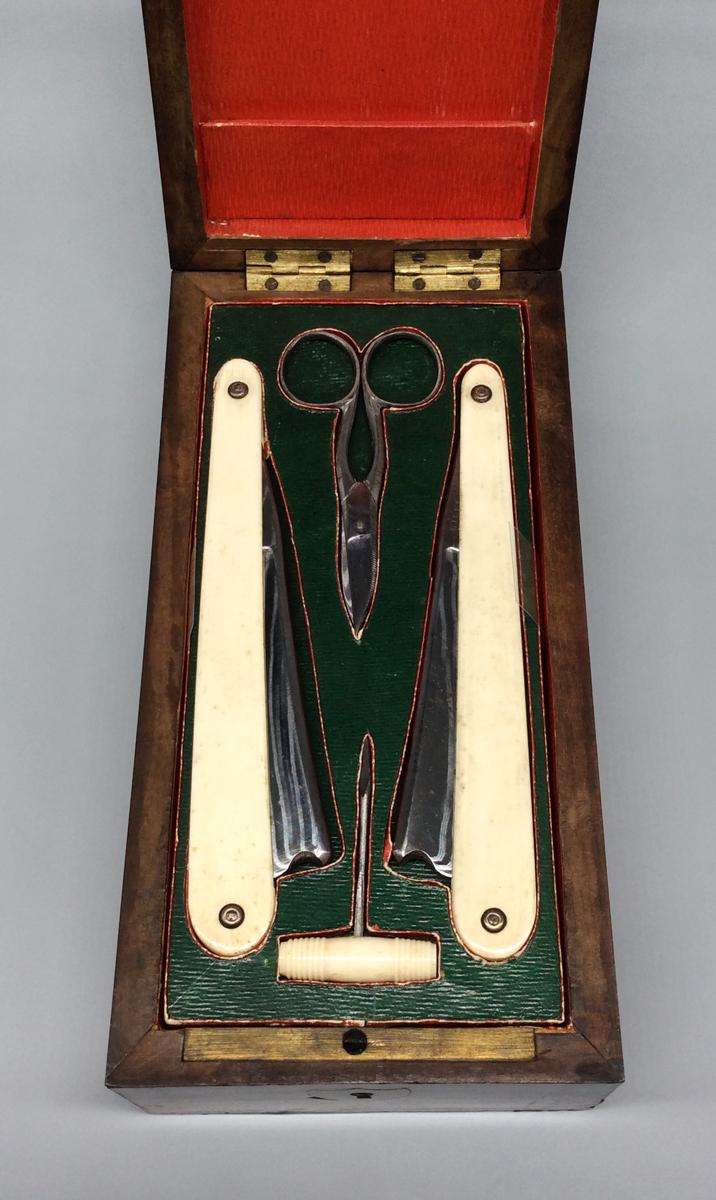 1958.0500 A- N Dressing case, view 7