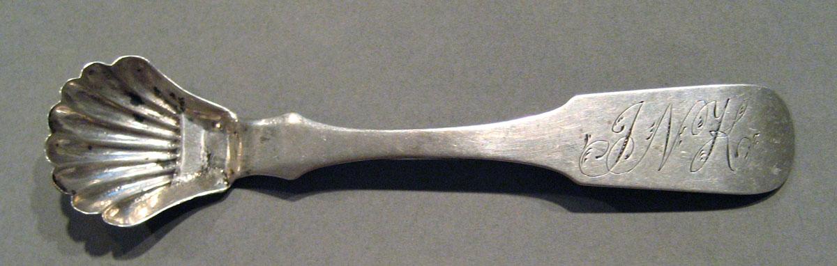 1998.0004.1029 Silver Spoon upper surface