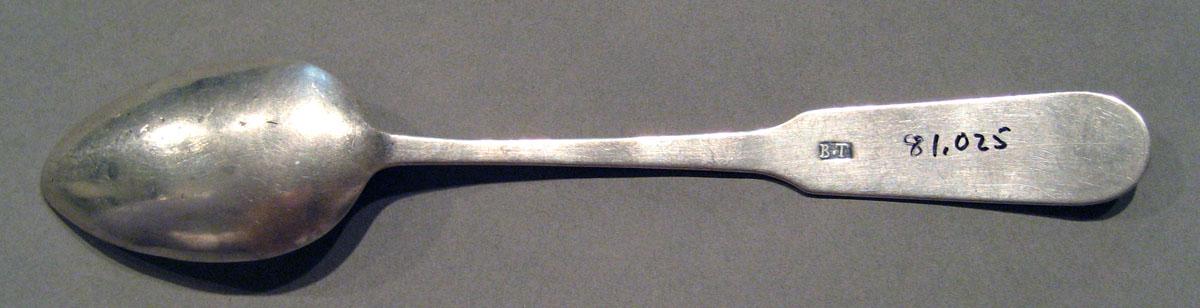 1998.0004.1030 Silver Spoon underside