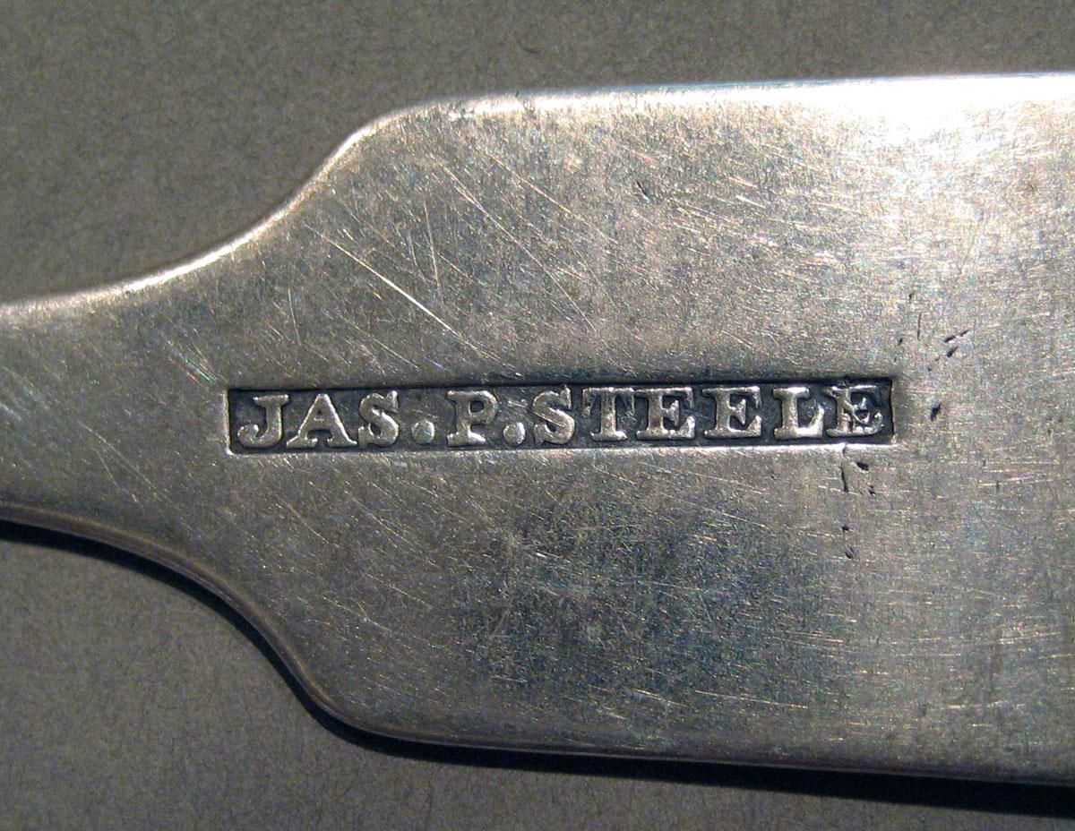 1998.0004.1032 Silver Spoon mark