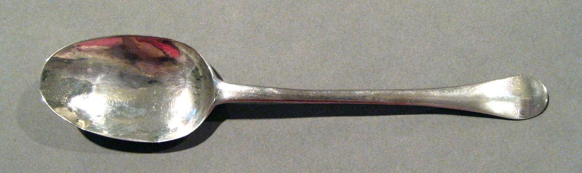 1998.0004.1033 Silver Spoon upper surface