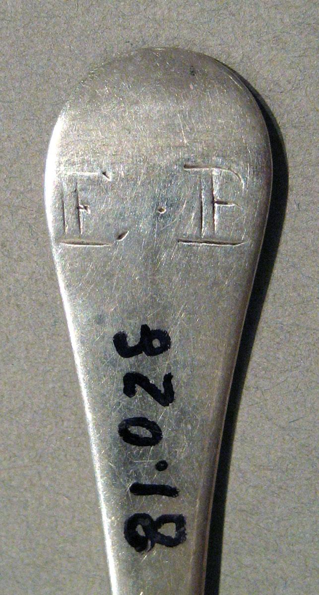 1998.0004.1033 Silver Spoon engraving