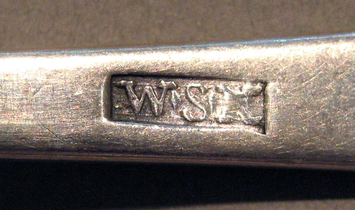 1998.0004.1036 Silver Spoon mark 1
