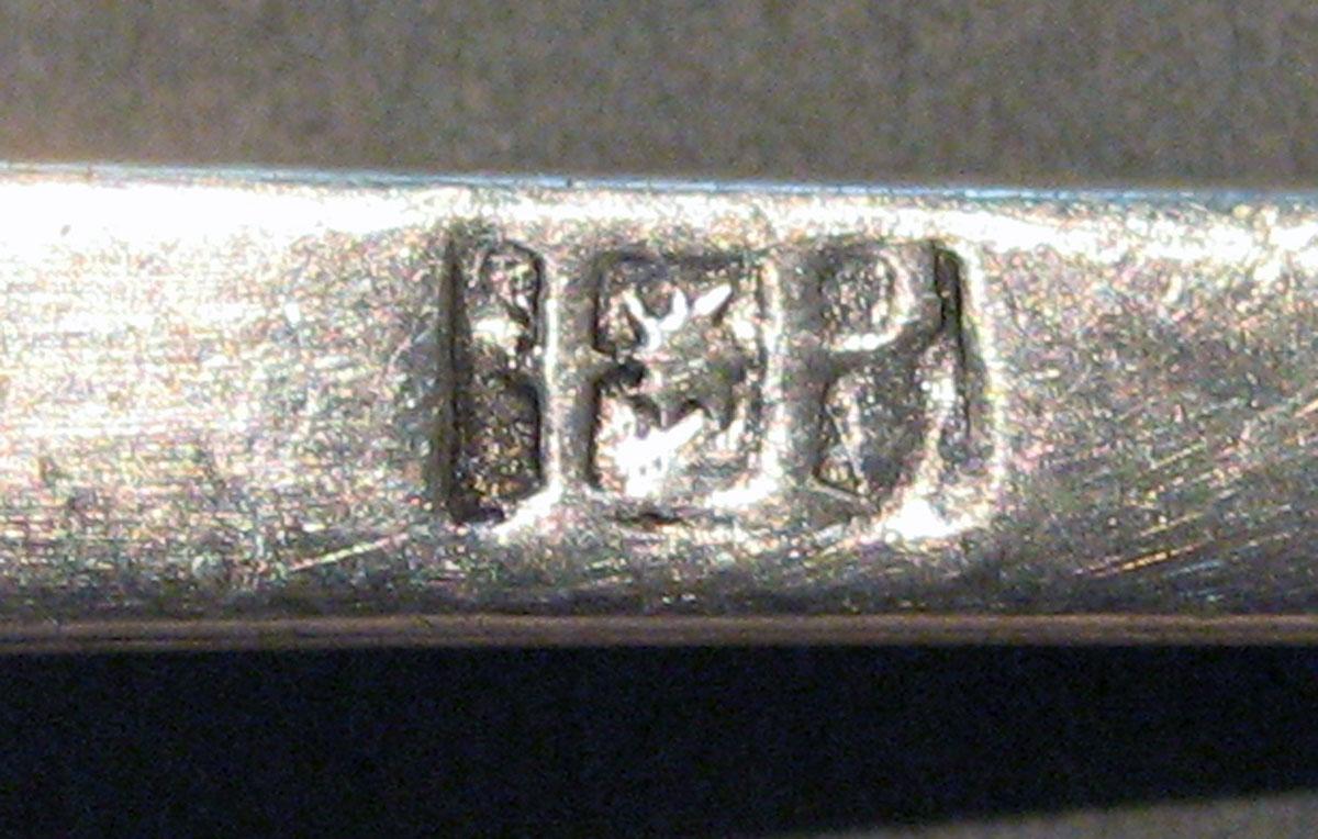 1998.0004.1040 Silver Spoon mark
