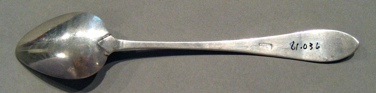 1998.0004.1041.002 Silver Spoon underside
