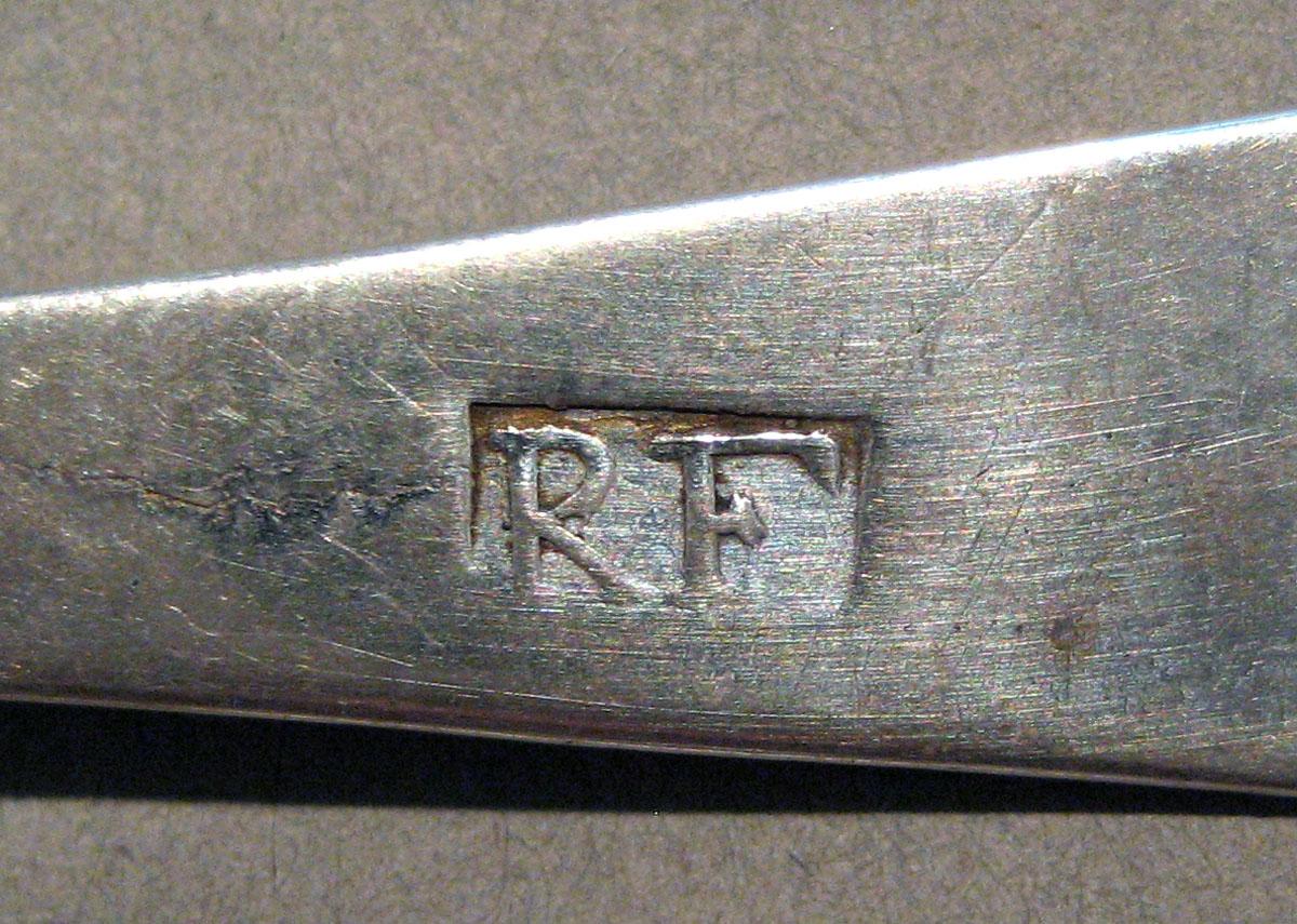 1998.0004.1041.003 Silver Spoon mark