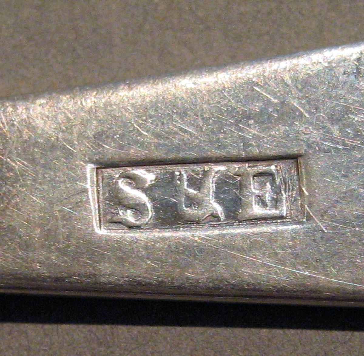1998.0004.1051 Silver Spoon mark