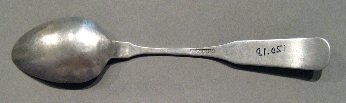 1998.0004.1056 Silver Spoon underside