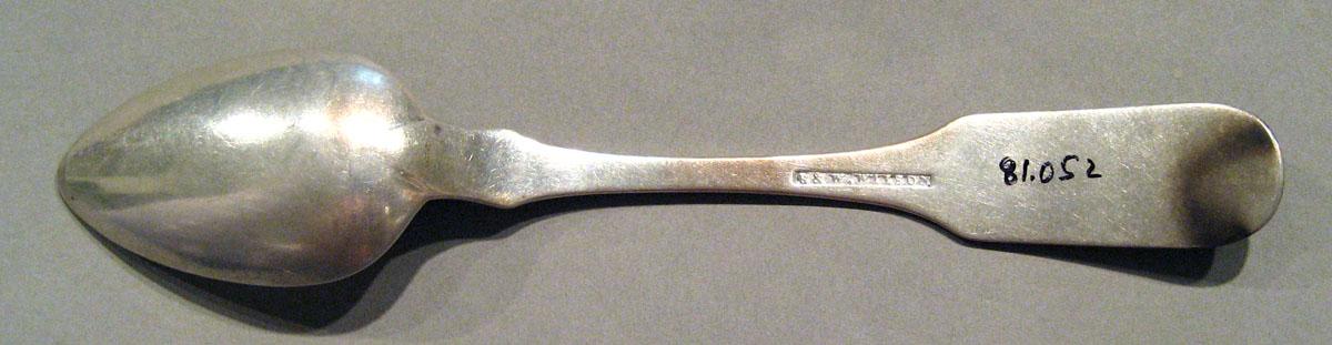 1998.0004.1057 Silver Spoon underside