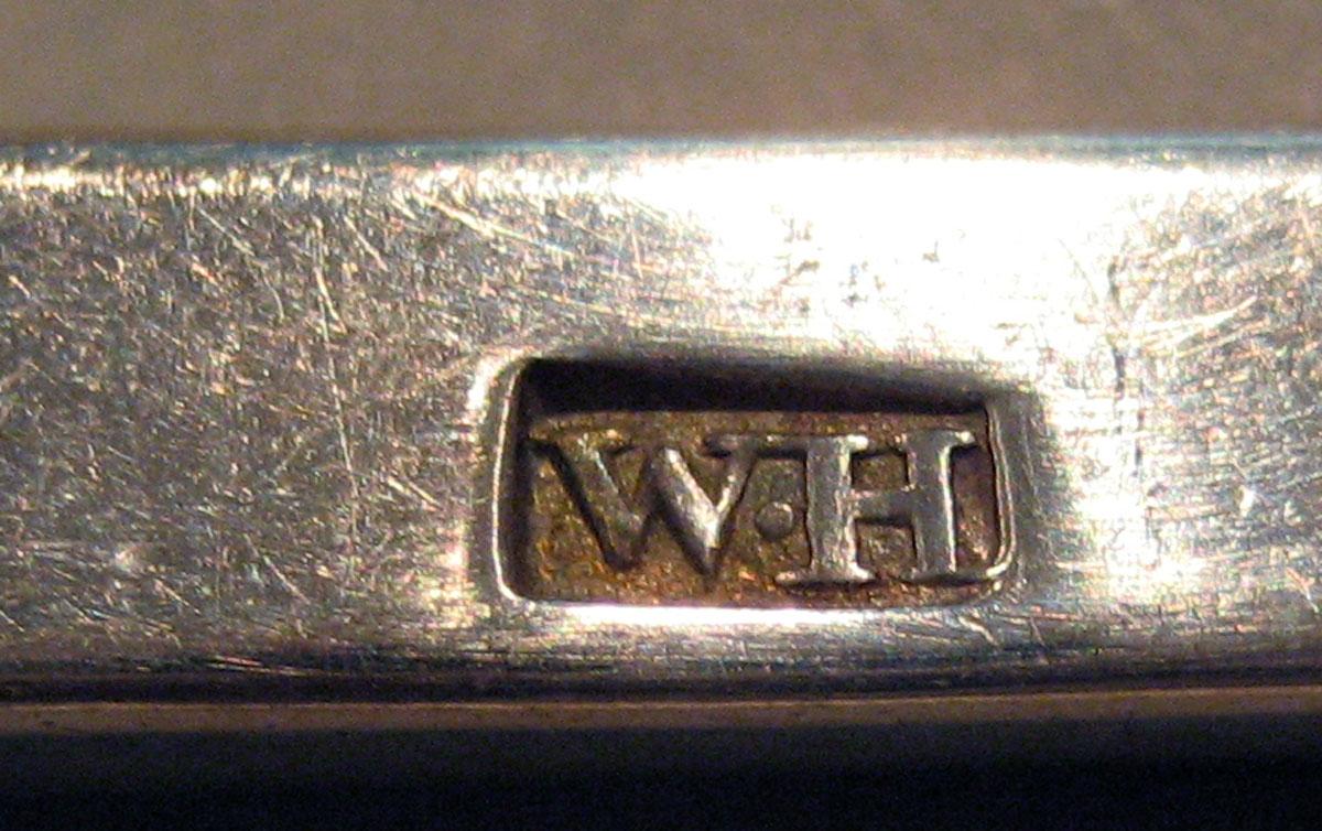 1998.0004.1058 Silver Spoon mark