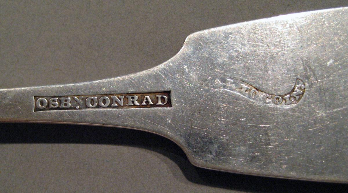 1998.0004.1061.001 Silver Spoon mark