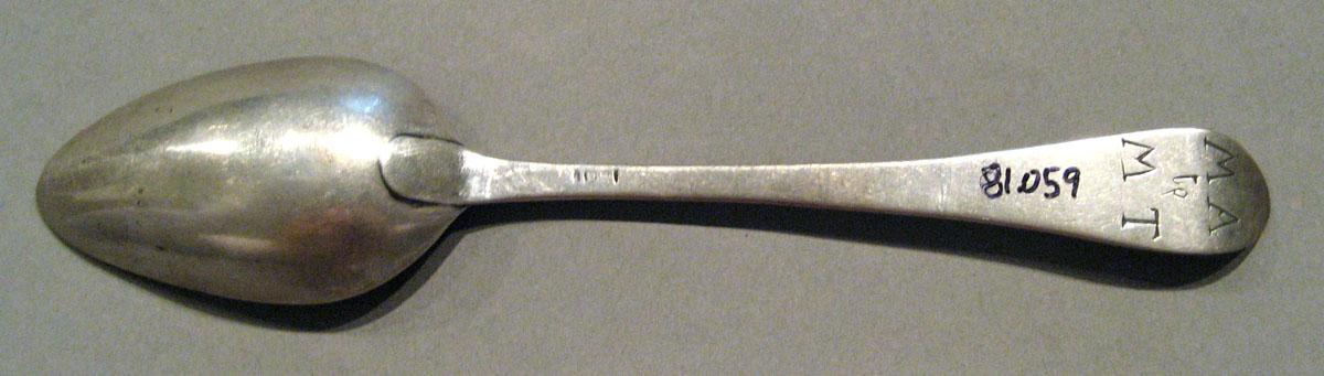 1998.0004.1064 Silver Spoon underside