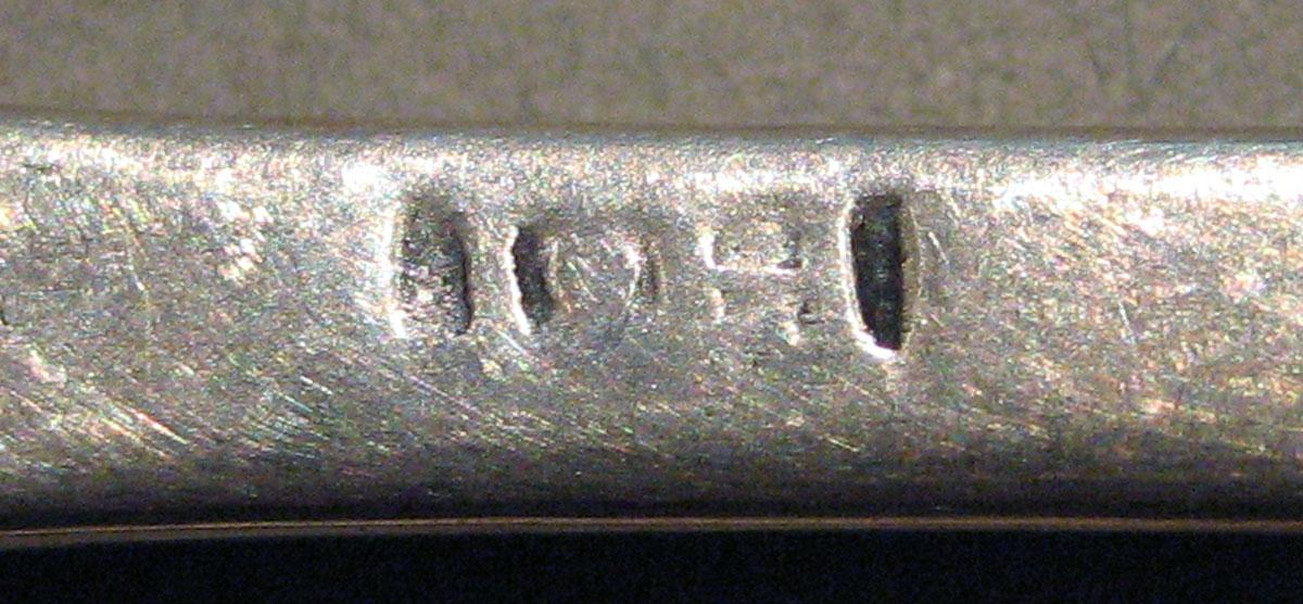 1998.0004.1064 Silver Spoon mark