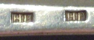 1998.0004.1070 spoon marks