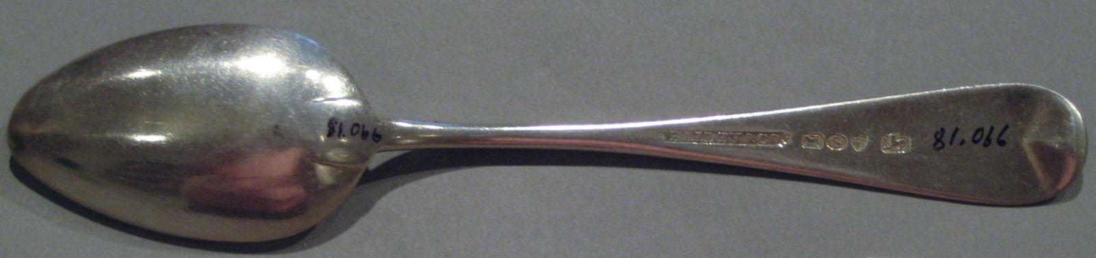 1998.0004.1071 spoon underside