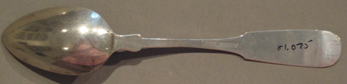 1998.0004.1080.001 spoon underside