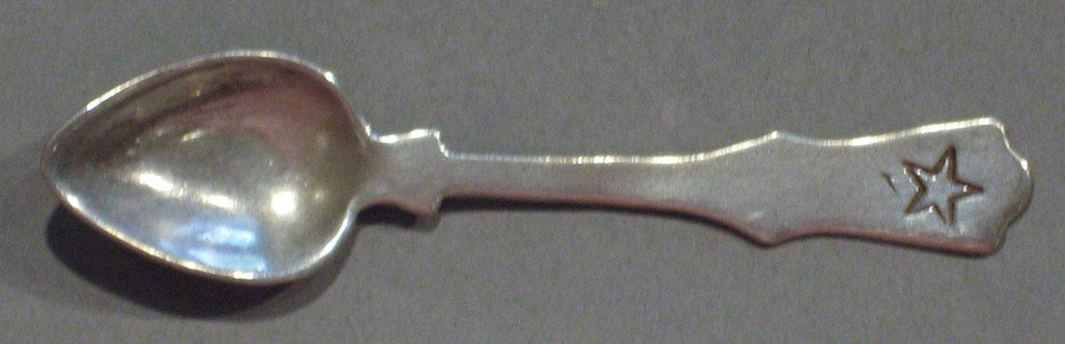 1998.0004.1084 spoon upper surface