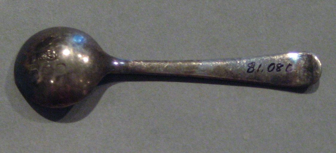 1998.0004.1085 ladle underside