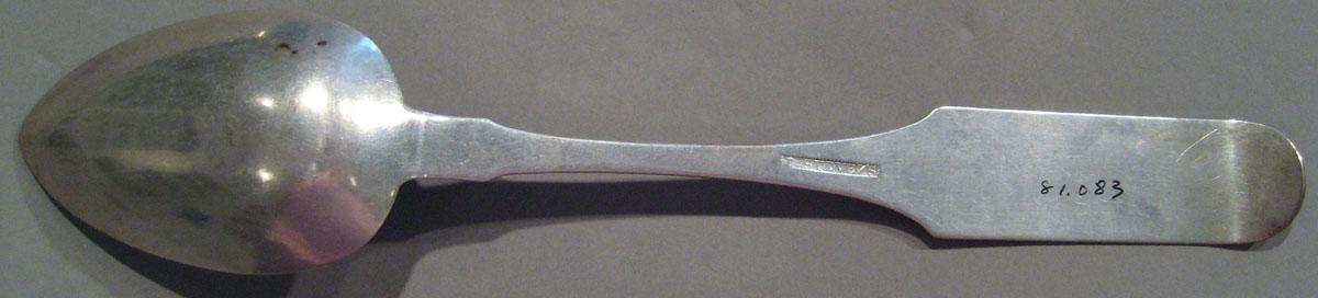 1998.0004.1088 spoon underside