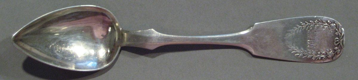 1998.0004.1090.002 spoon upper surface