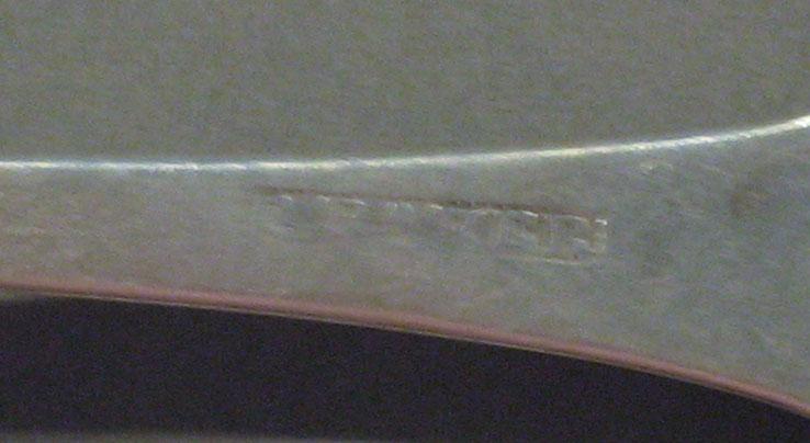 1998.0004.1093.001 spoon mark