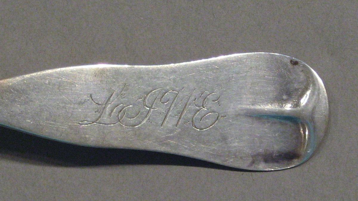 1998.0004.1094 spoon engraving