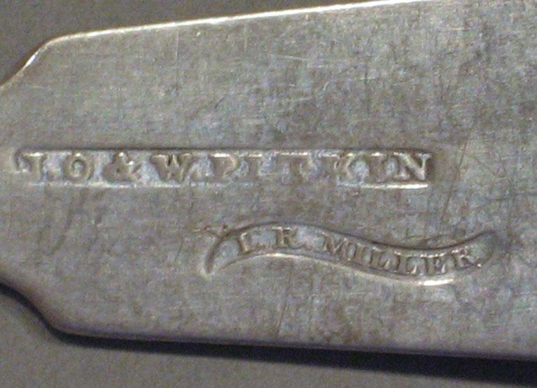 1998.0004.1107.002 spoon mark