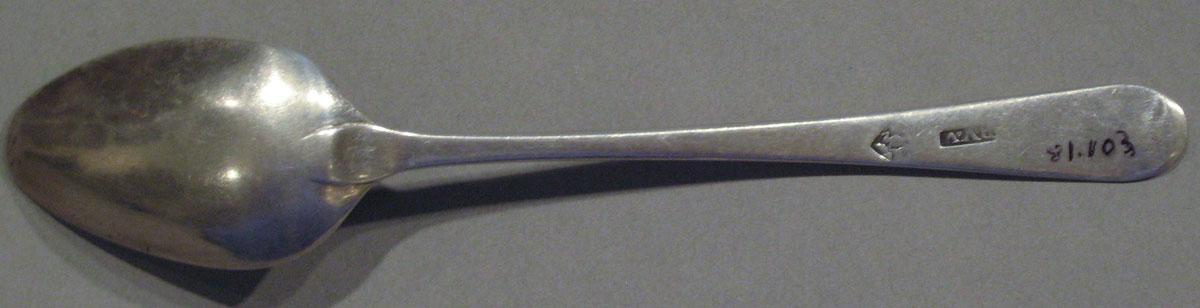 1998.0004.1108 spoon underside