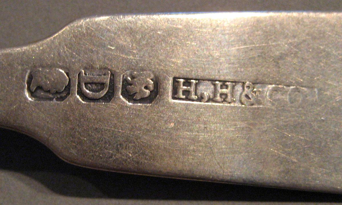 1998.0004.110 Silver Spoon marks