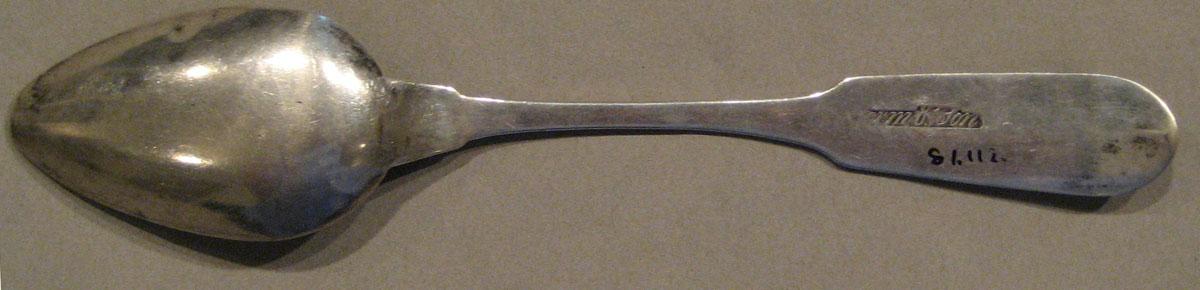 1998.0004.1116 spoon underside