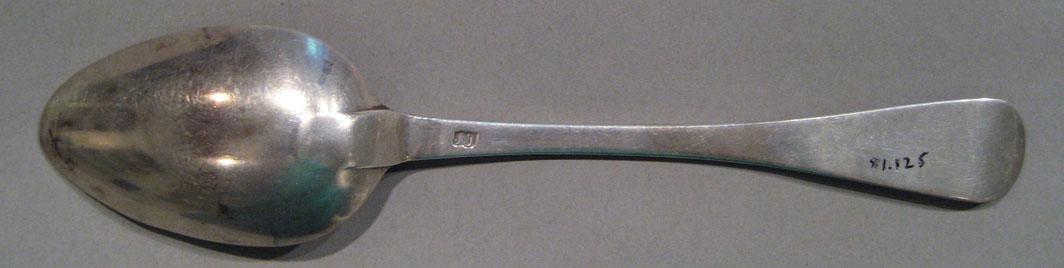 1998.0004.1129 spoon underside