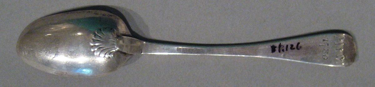 1998.0004.1130 spoon underside