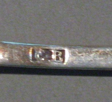 1998.0004.1132 spoon mark