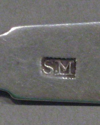 1998.0004.1136 spoon mark