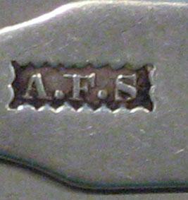 1998.0004.1147 spoon mark