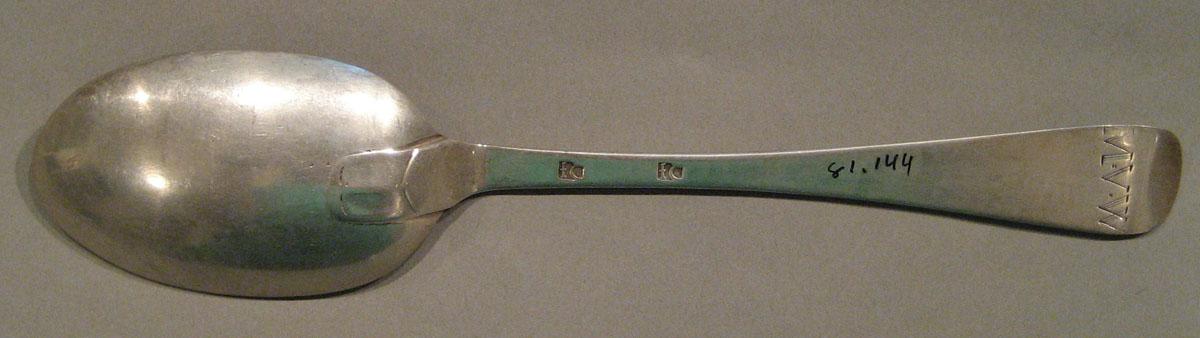 1998.0004.1148 spoon underside
