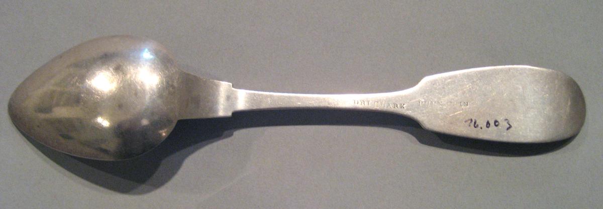 1998.0004.115 Silver Spoon underside