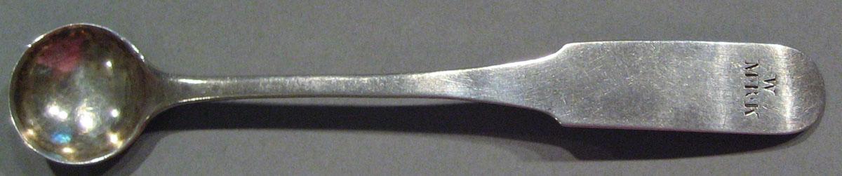1998.0004.1166.001 spoon upper surface