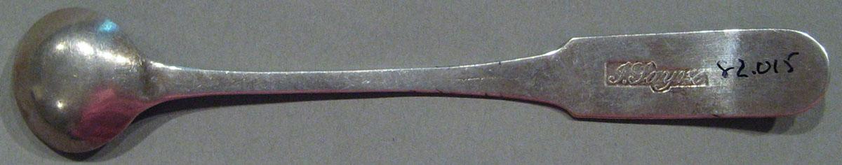 1998.0004.1166.001 spoon underside