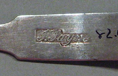 1998.0004.1166.001 spoon mark