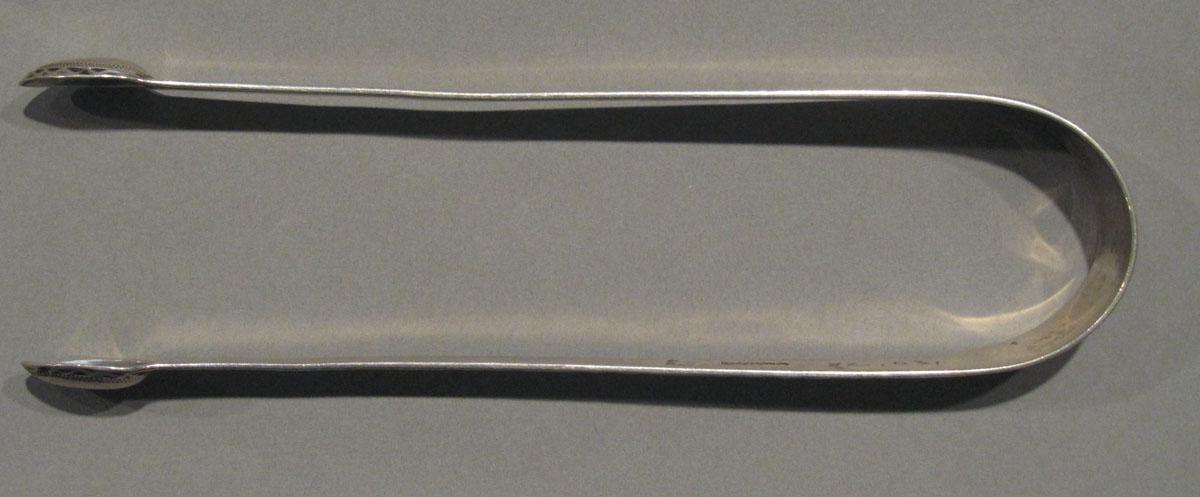 1998.0004.1181 tongs overhead