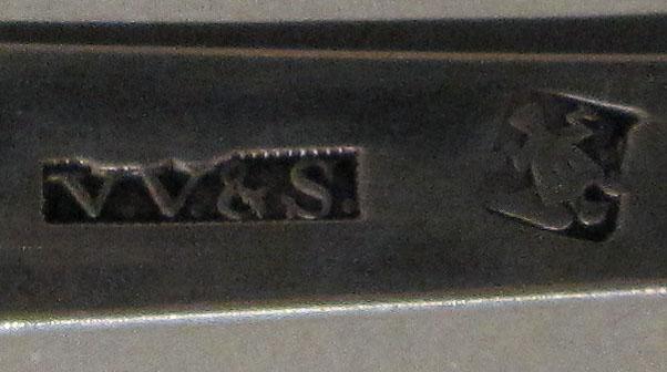 1998.0004.1181 tongs marks2