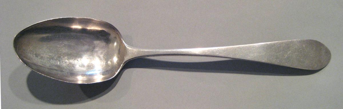 1998.0004.118 Silver Spoon upper surface