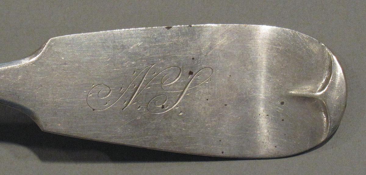 1998.0004.1190 spoon engraving