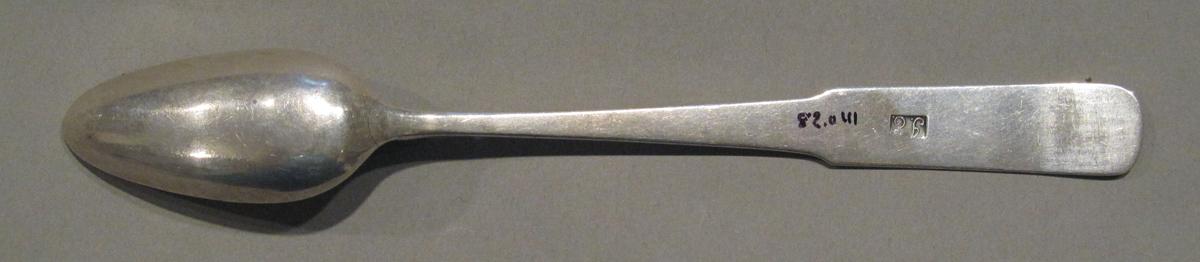 1998.0004.1191.001 spoon underside