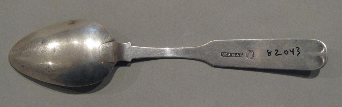 1998.0004.1193 spoon underside