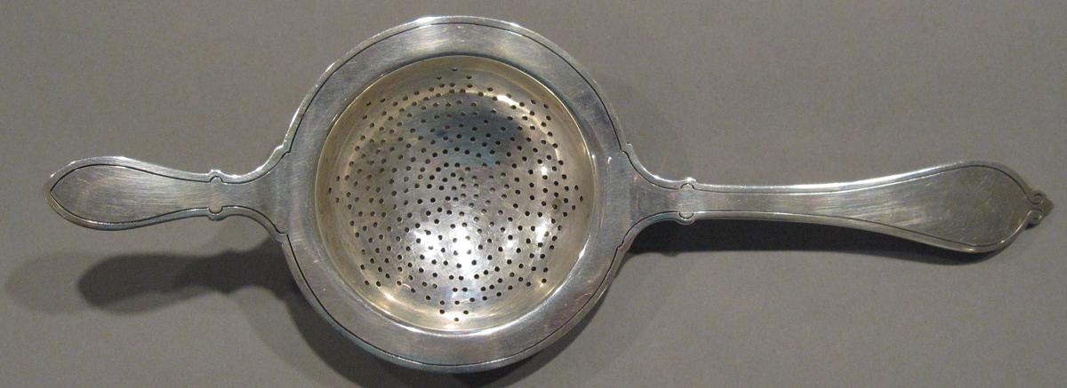 1998.0004.1196 strainer upper surface