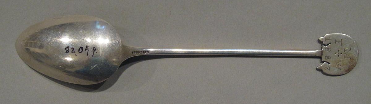 1998.0004.1198 spoon underside